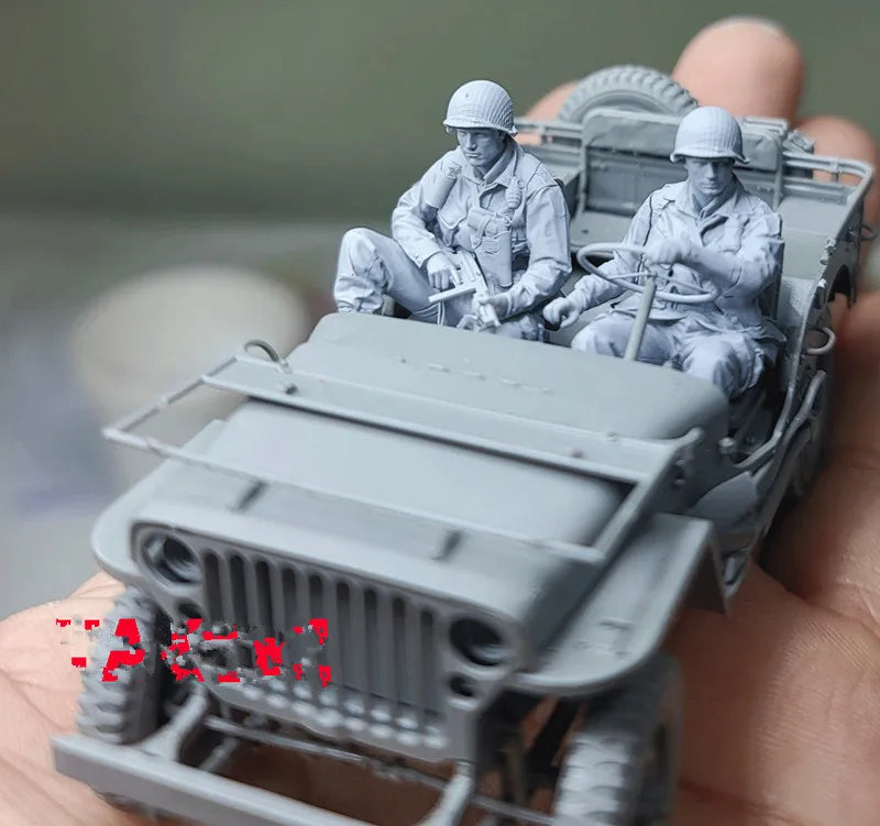 1/35 WWII German Infantry Transport Crew, 5 Figures, Resin Model Figure Kit, Unassembled and Unpainted