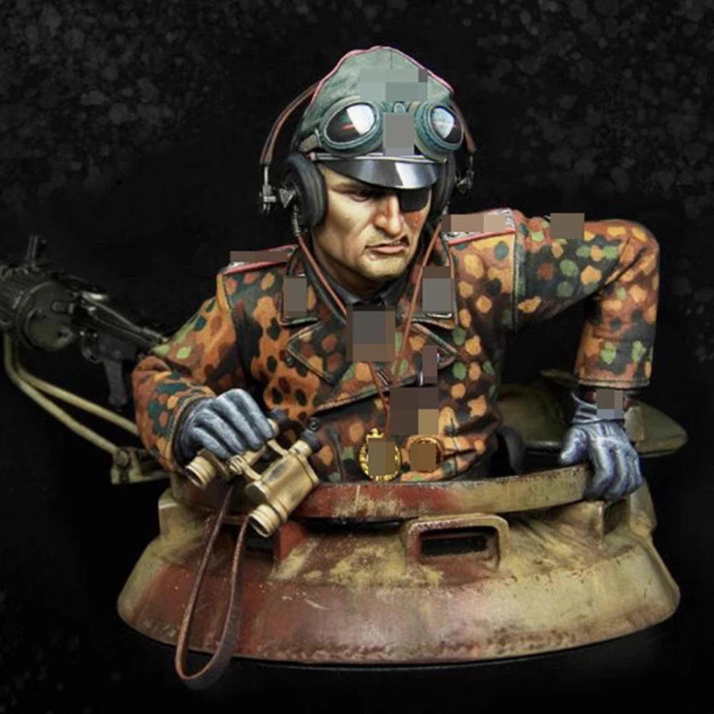 1/9 WWII German Tank Commander, Resin Model Bust Kit, Unassembled and Unpainted