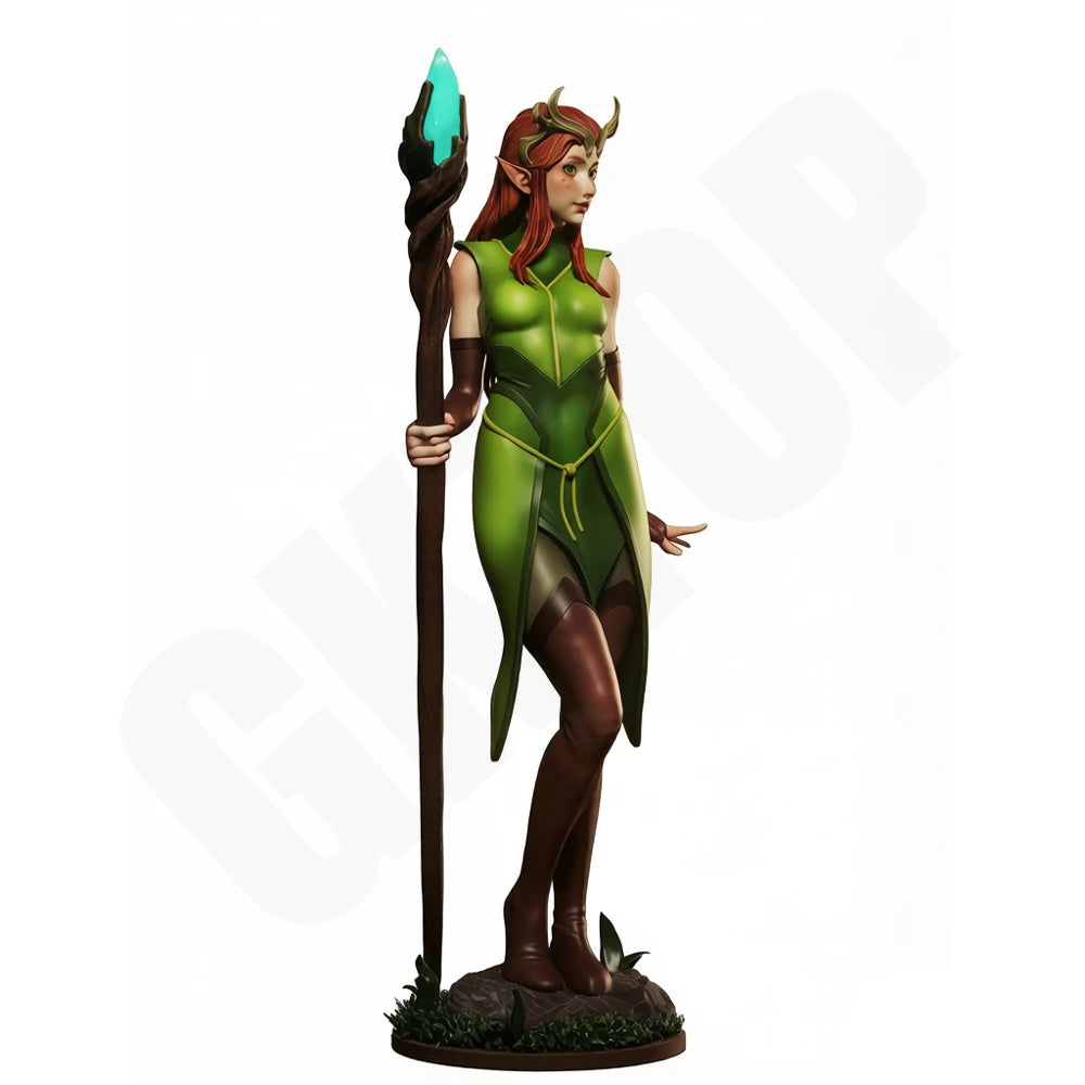 1/24 Horned Elf Sorceress in Green with Staff, Resin Model Figure Kit, Fantasy Theme, Unassembled and Unpainted