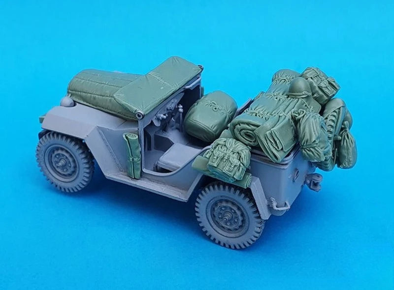1/35 Cold War Soviet Field Vehicle, Resin Model Vehicle Kit, Unassembled and Unpainted