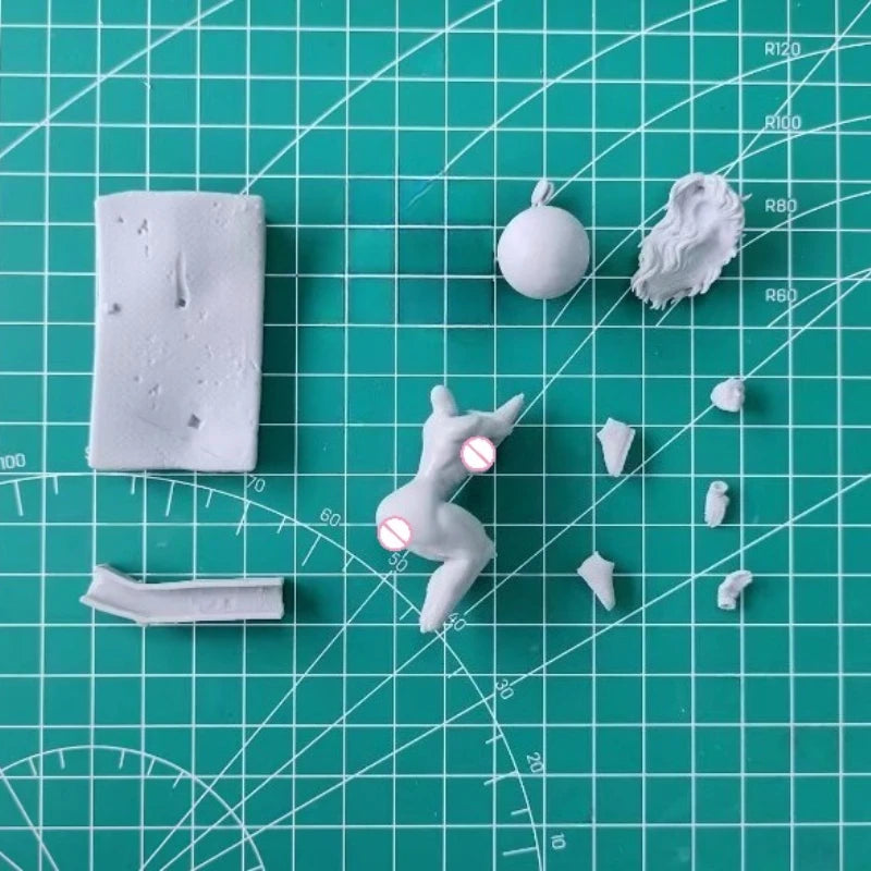 1/24 Female Superhero, Resin Model Figure Kit, Anime Theme, Unassembled and Unpainted