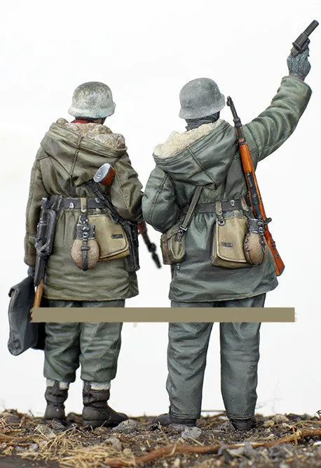 1/35 WWII German Wehrmacht Set, 4 Figures, Resin Model Figure Kit, Unassembled and Unpainted