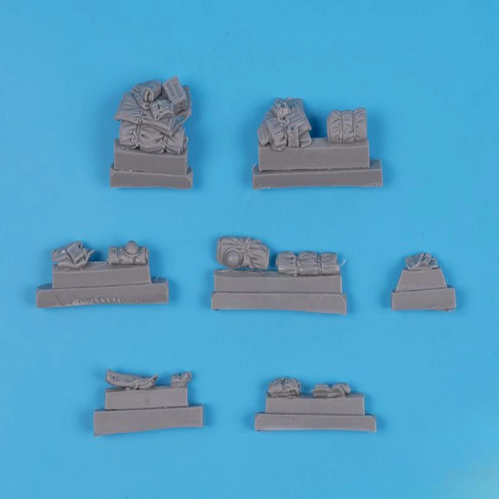 1/72 Modern Tank Stowage Upgrade Accessories, Resin Model Accessory Kit, Unpainted