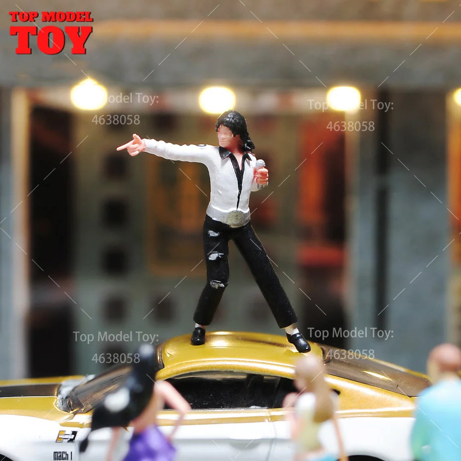 1970s Male Disco Dancer in Leisure Suit 1/64 Resin Figure Kit - resin model view 2