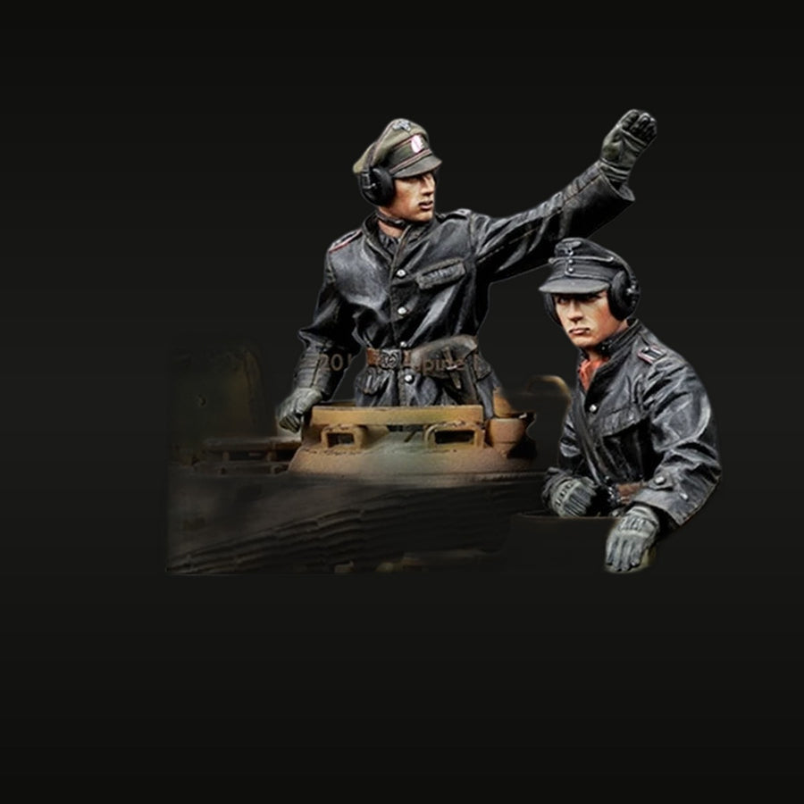 WWII German Panzer Crew Set with Tank Turret 1/35 Resin Figure Kit - unpainted resin model kit