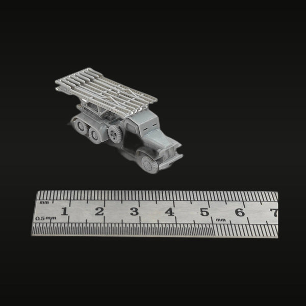 WWII Soviet BM-13 Katyusha Rocket Launcher 1/144 Resin Vehicle Kit