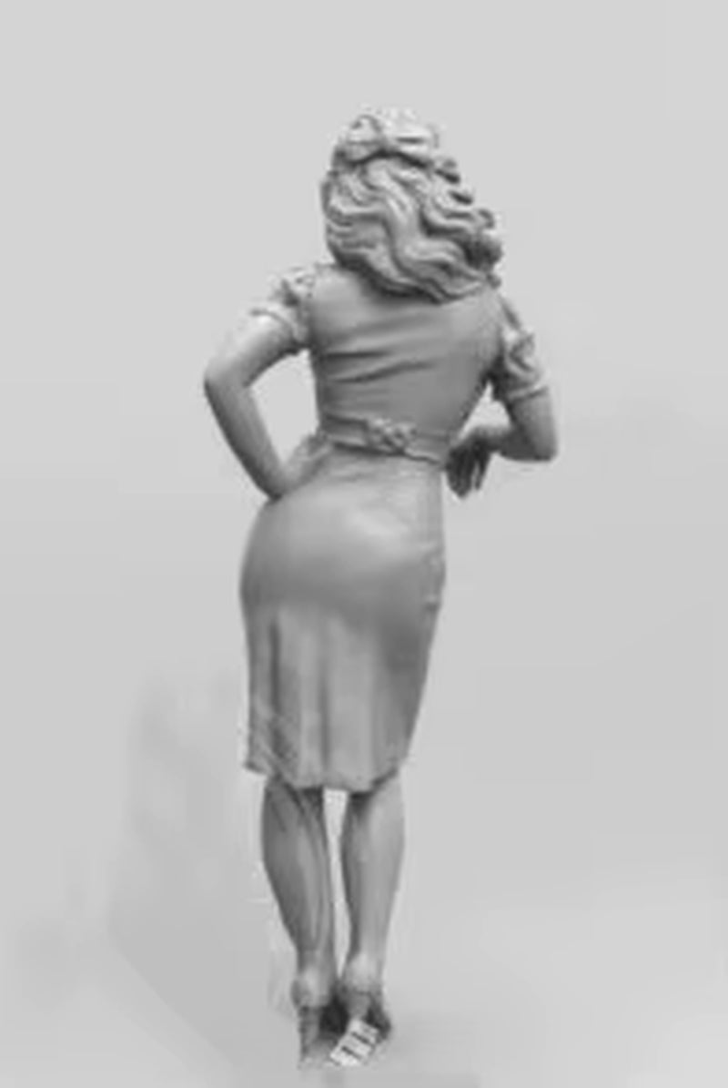 1/35 Resin Model Figure GK, Unassembled and Unpainted Kit