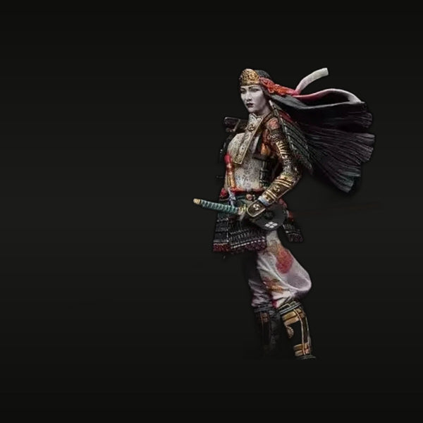 Medieval Japanese Female Samurai Tomoe Gozen with Katana 1/18 Resin Bust Kit