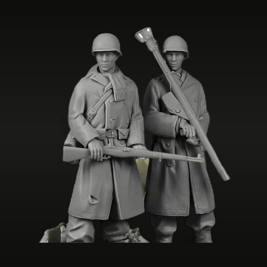 WWII German Infantry Soldiers 1/35 Resin Figure Kit - unpainted resin model kit