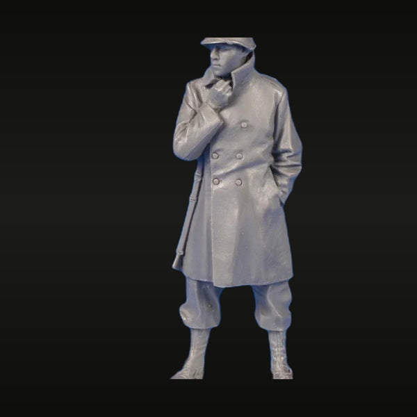WWII US Army Soldier in Greatcoat Thinking Pose 1/35 Resin Figure Kit