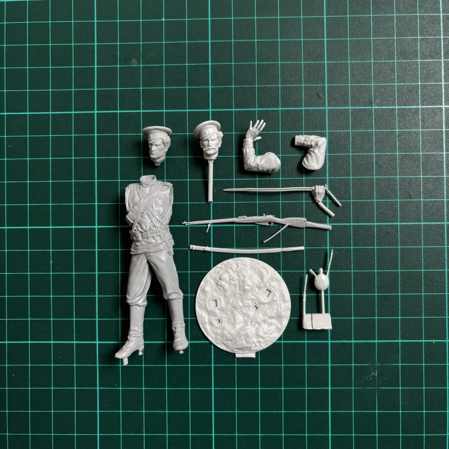 75Mm Resin Unpainted Model Kit, Military Theme, Russian Cossack Warriors (2 Heads) Unassembled and Unpainted GK
