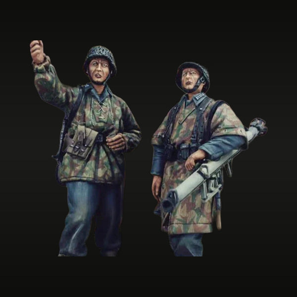 WWII German Panzer Grenadiers with Panzerfaust 1/35 Resin Figure Set
