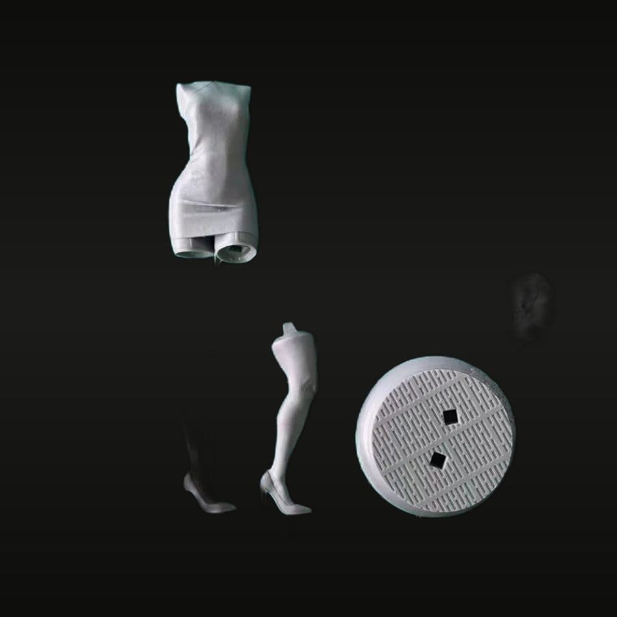 Cyberpunk Female Assassin Bust with Wrapped Torso 1/35 Resin Kit - unpainted resin model kit