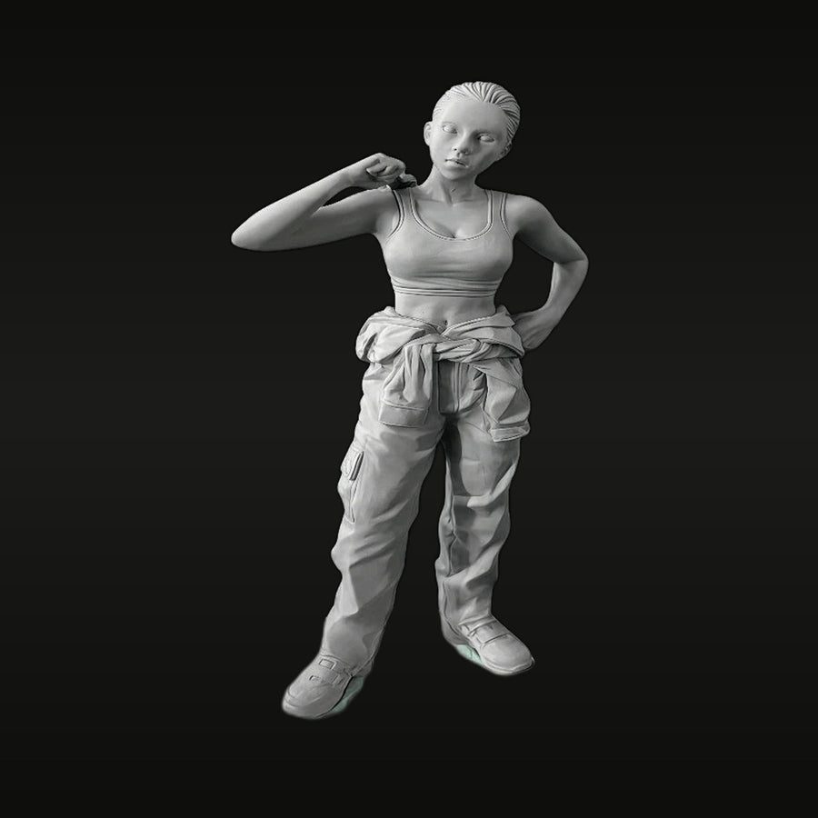 Female Mechanical Technician 1/20 Resin Figure Kit - unpainted resin model kit