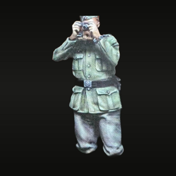 WWII German Soldier with Camera 1/35 Scale Resin Figure Kit