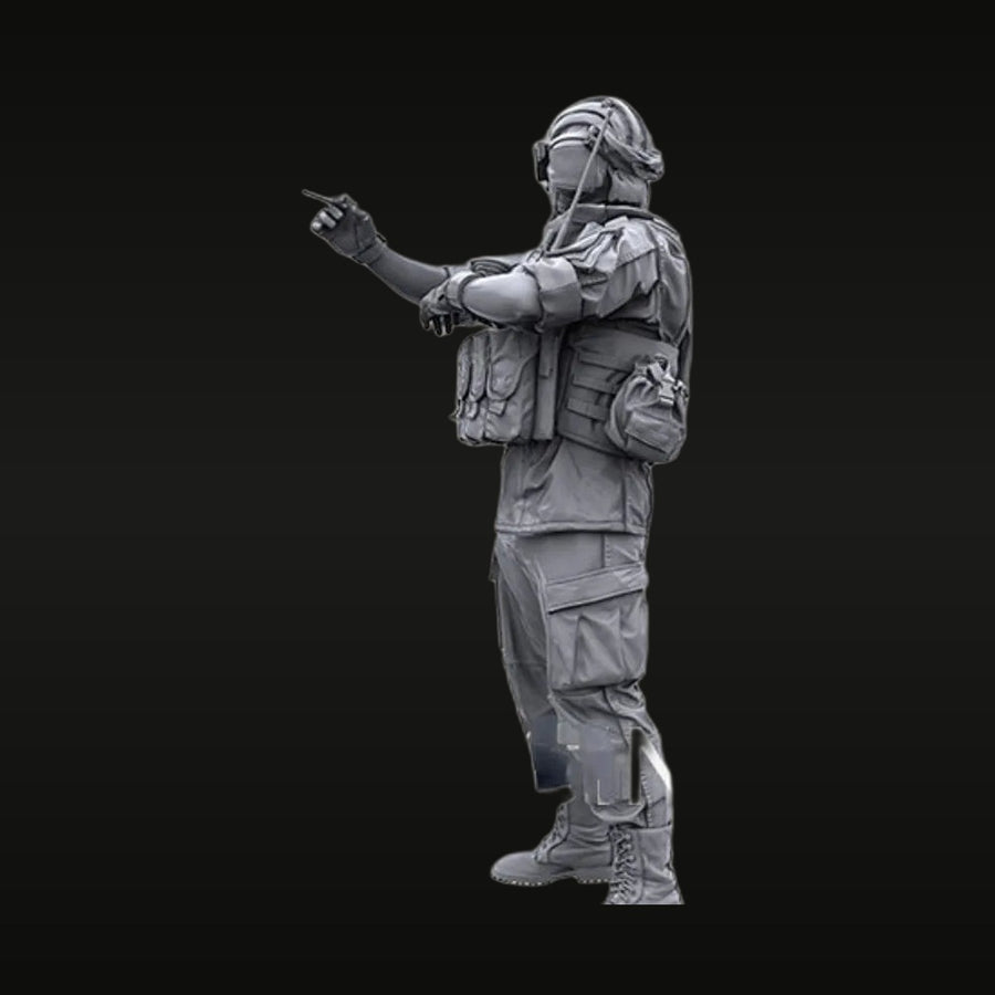 Modern US Special Forces Operator Pointing with Tactical Gear 1/35 Resin Figure Kit - unpainted resin model kit