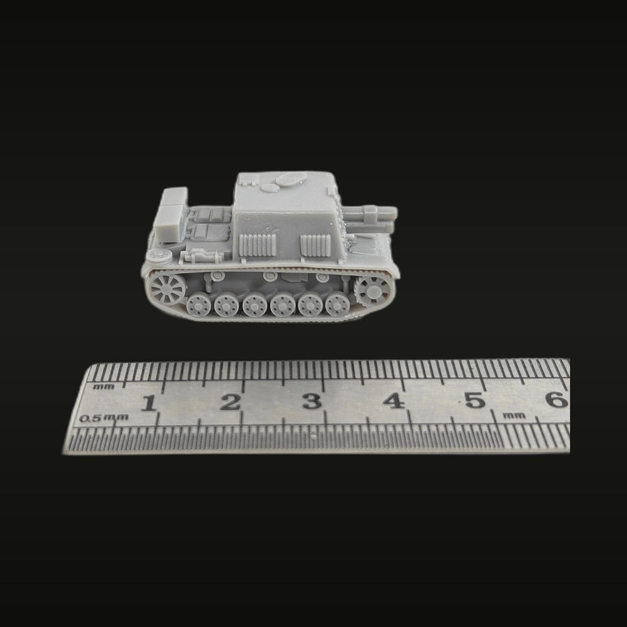 WWII German Sturmpanzer IV Assault Gun 1/144 Resin Vehicle Kit - unpainted resin model kit