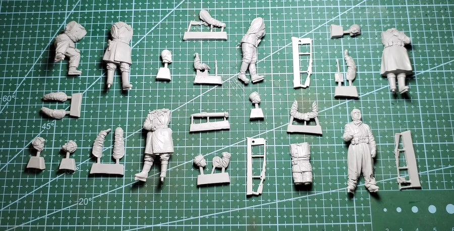 1/35 Resin Model Figure Gk，Soviet Soldier, Unassembled and Unpainted Kit
