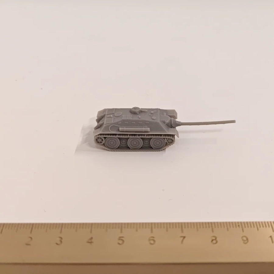 1/144 Scale E-25 Tank Destroyer MODEL KIT