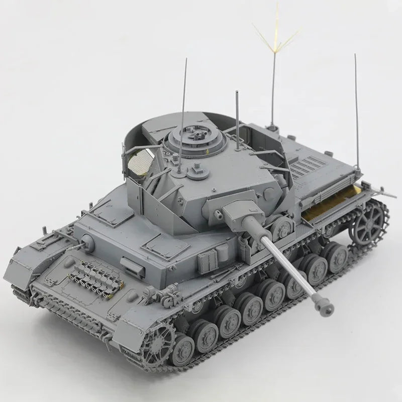 1/35 BT-006 IV J Artillery Observation Vehicle Assembly Tank Scale Model Kit