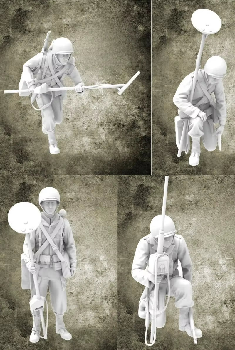 WWII US Army Soldier Kneeling with Entrenching Tool 1/35 Resin Figure Kit - resin model view 2