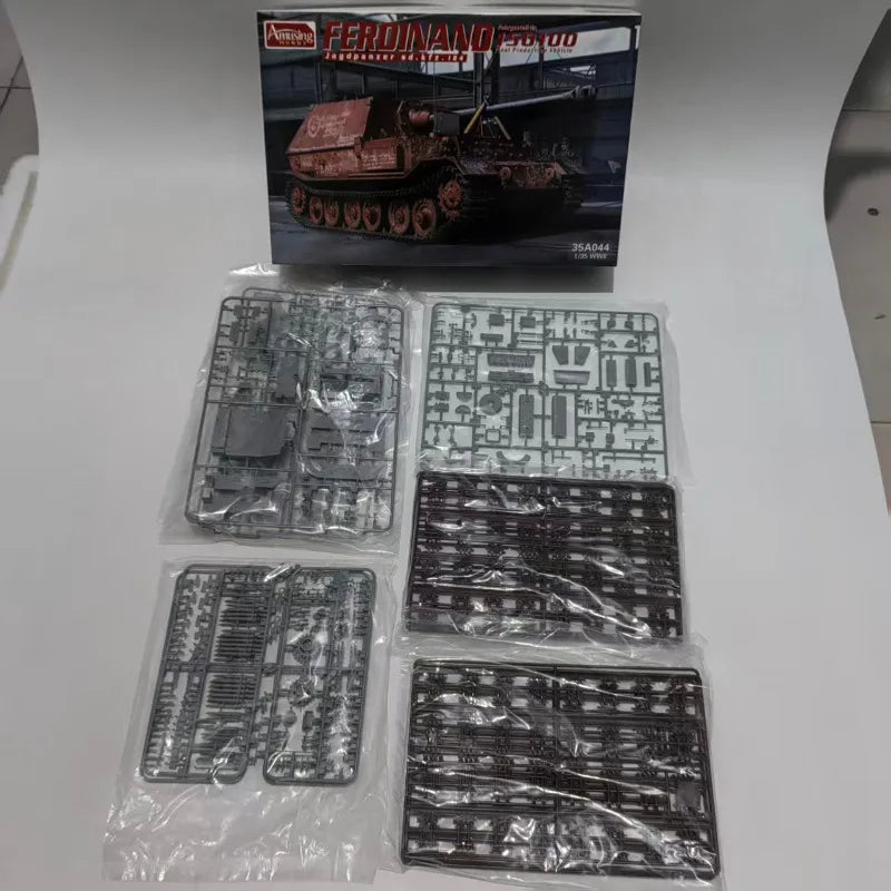 WWII German Ferdinand Anti-Tank Gun 1/35 Resin Vehicle Kit - resin model view 2