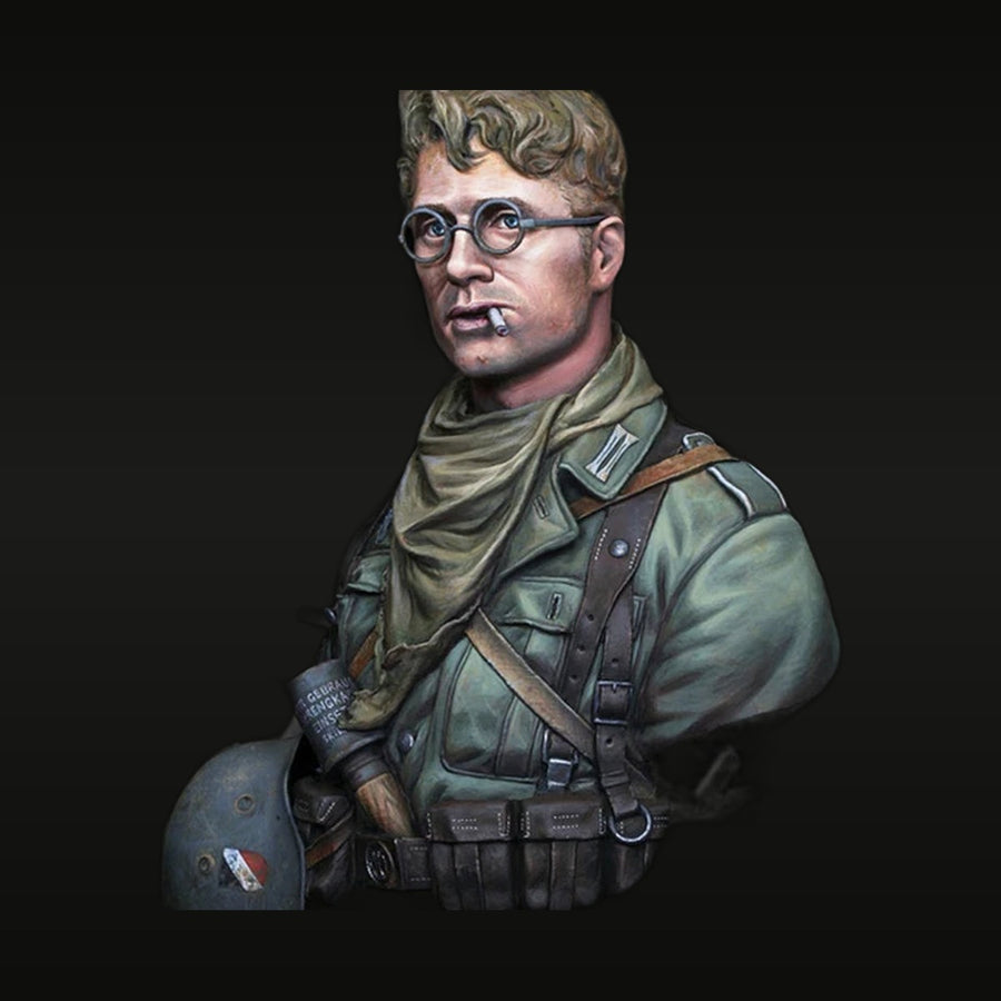 WWII German Wehrmacht Soldier with Glasses and Neck Scarf 1/10 Resin Bust Kit - unpainted resin model kit
