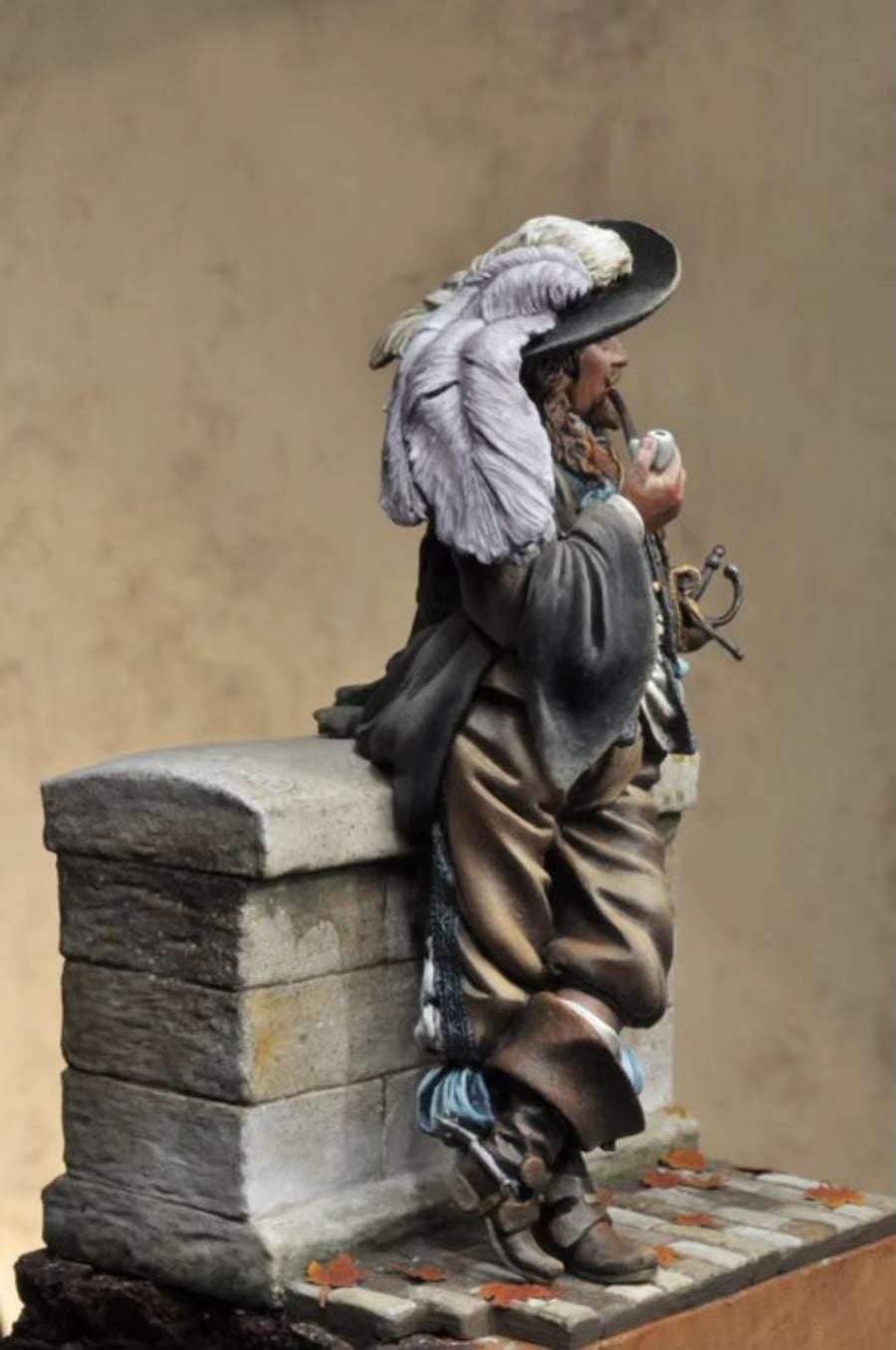 17th Century Musketeer/Cavalier Full Figure with Plumed Hat 75mm Resin Kit - resin model view 2