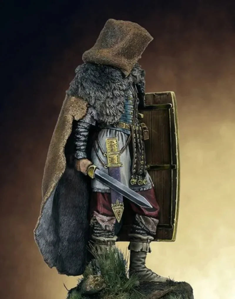 Ancient Roman Officer with Scutum Shield and Gladius 90mm Resin Bust - resin model view 2