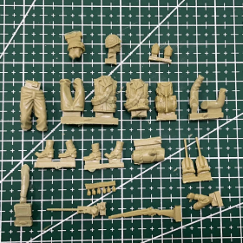 WWII US Army BAR Gunner and Rifleman 1/35 Resin 2-Figure Kit - resin model view 2