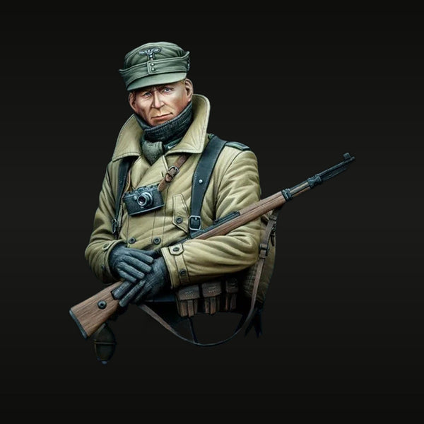 WWII German Wehrmacht Soldier with K98 Rifle and Camera Resin Bust Kit