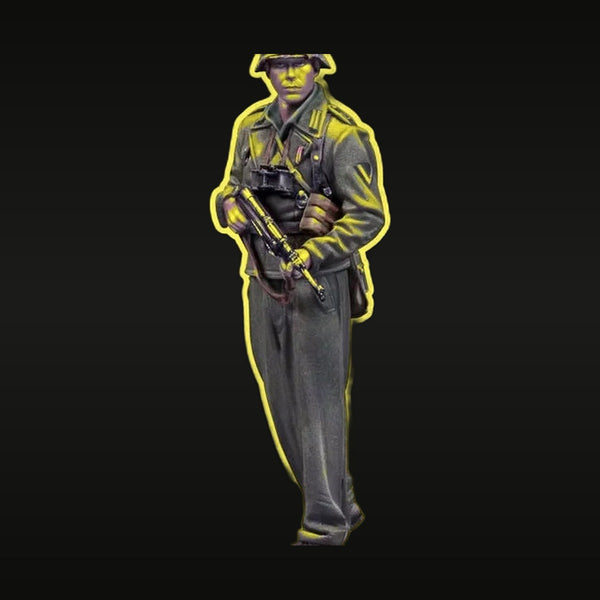WWII German Wehrmacht Soldier with Kar98k 1/35 Resin Figure