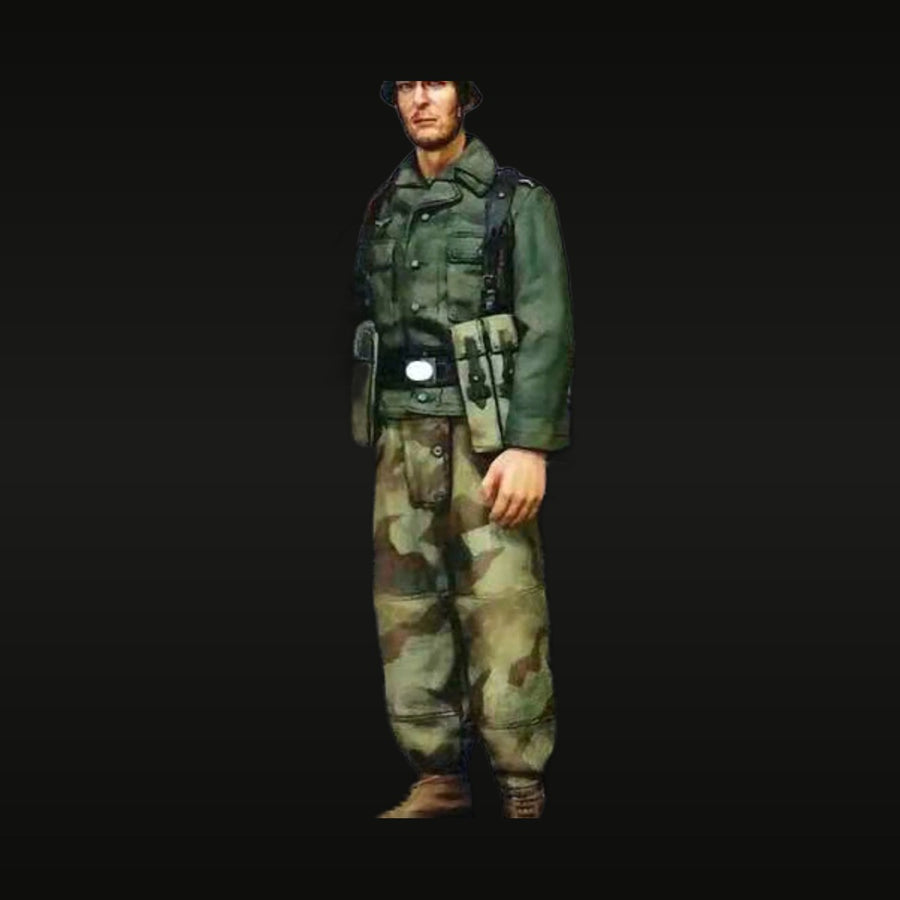 WWII German Wehrmacht Infantryman with K98 Rifle 1/16 Resin Figure Kit - unpainted resin model kit