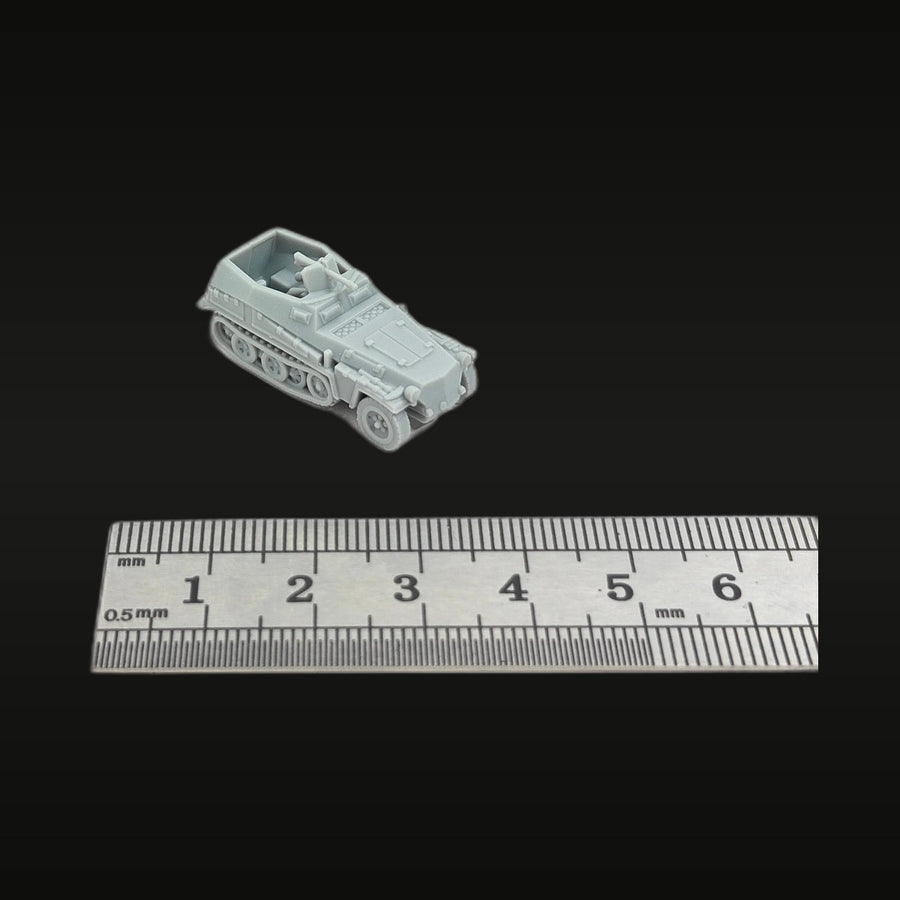 WWII German Sd.Kfz. 250/1 Halftrack 1/144 Resin Vehicle Kit - unpainted resin model kit