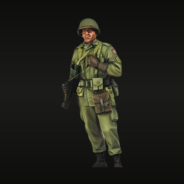 WWII US Paratrooper 82nd Airborne with M1 Garand 1/35 Resin Figure