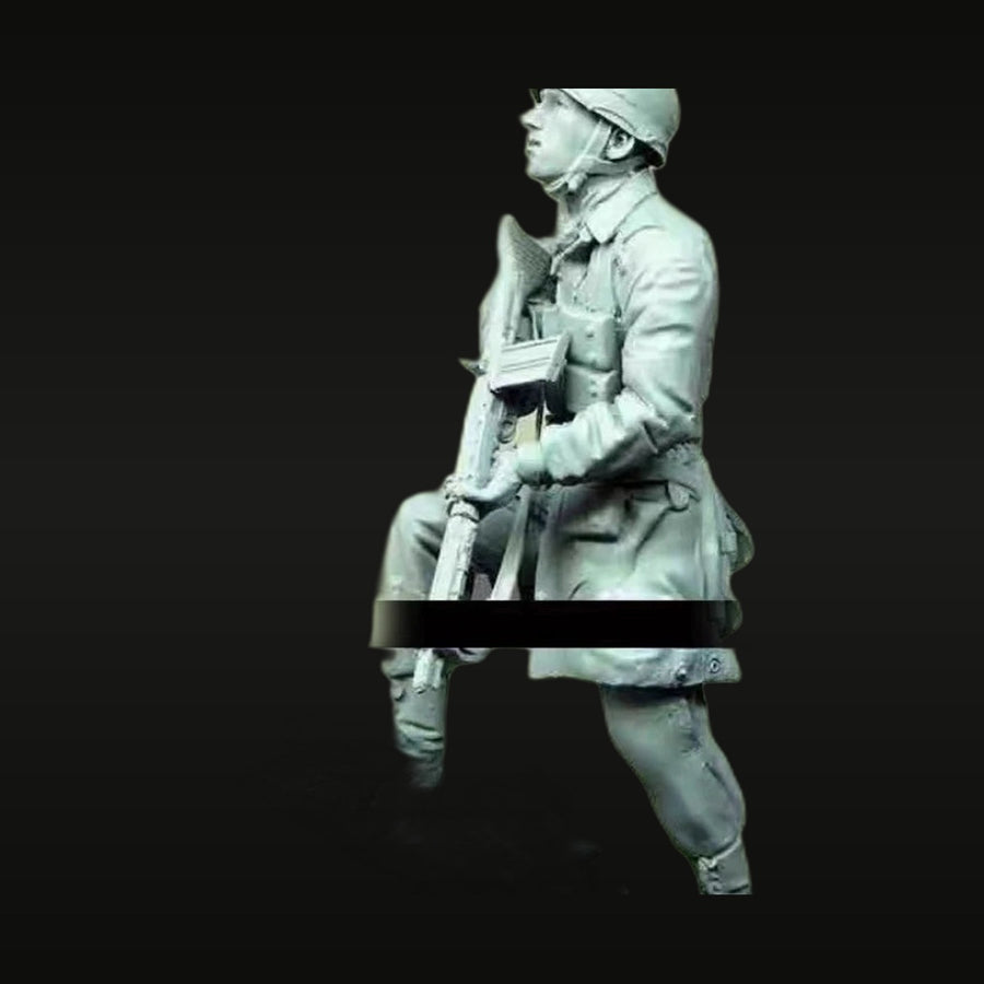 WWII British Soldier Seated with Lee-Enfield Rifle 1/16 Resin Figure Kit - unpainted resin model kit