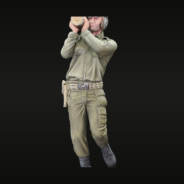 WWII German Panzer Crewman Throwing Grenade 1/35 Resin Figure Kit
