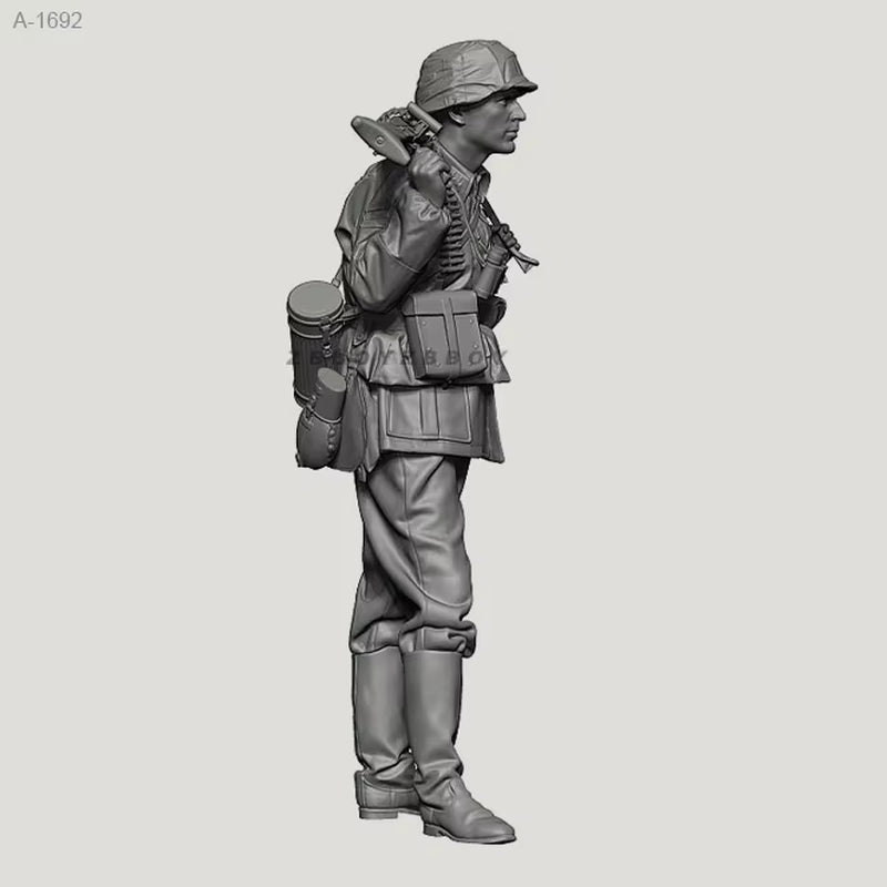 WWII German MG42 Gunner with Ammunition Belt 1/35 Resin Figure Kit - resin model view 2