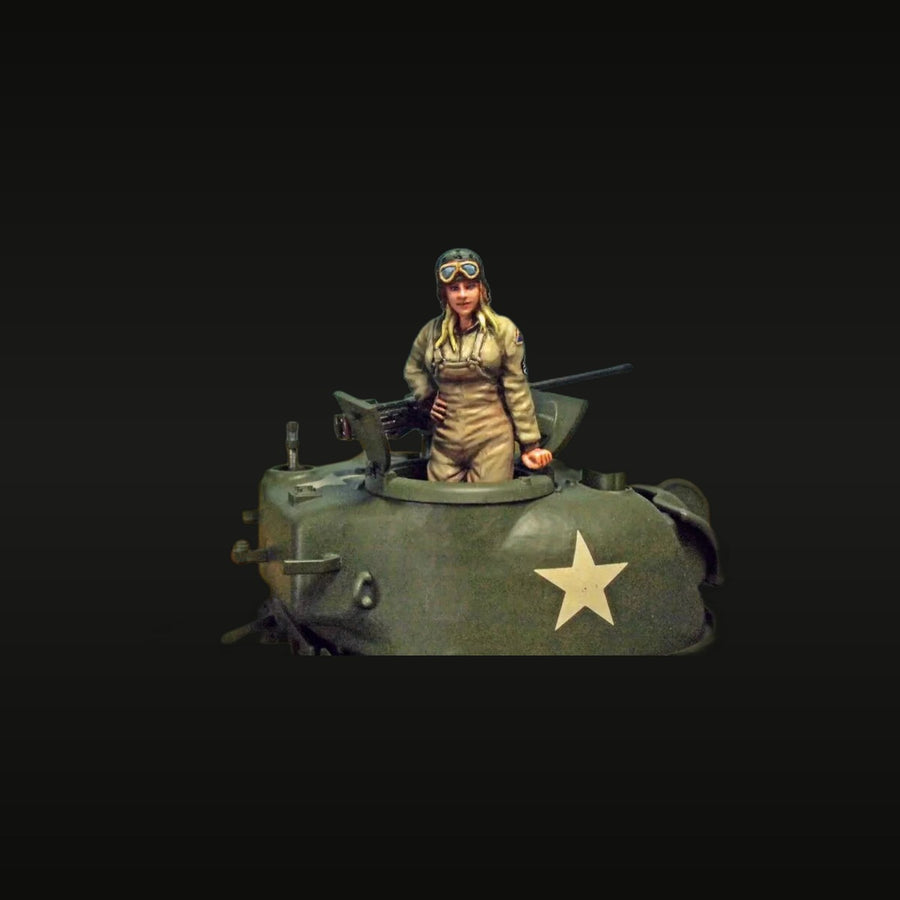 WWII US Female Tank Gunner with .50 Cal 1/35 Resin Figure Kit - unpainted resin model kit