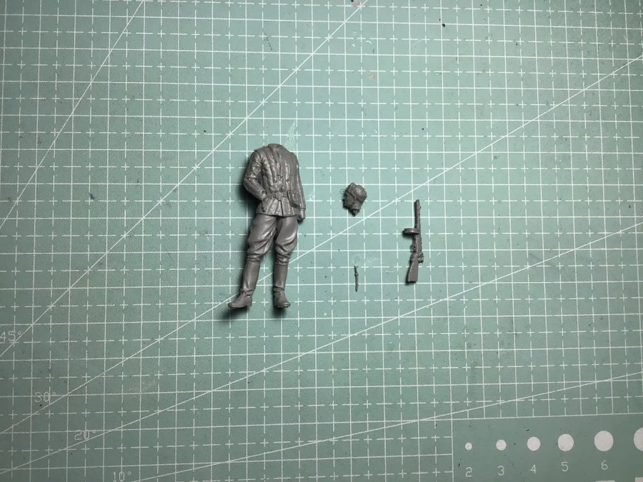 1/35 Resin Model Figure Gk，Unassembled and Unpainted Kit