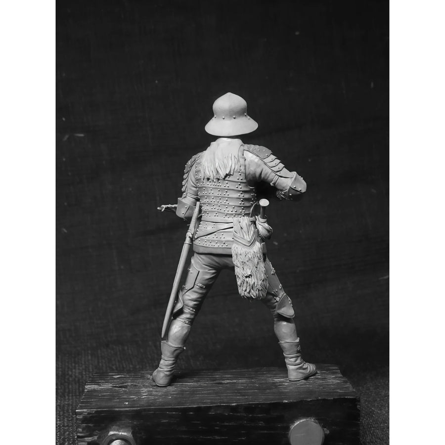 Medieval Fantasy Armored Warrior with Crossbow 75mm Resin Figure Kit - resin model view 5