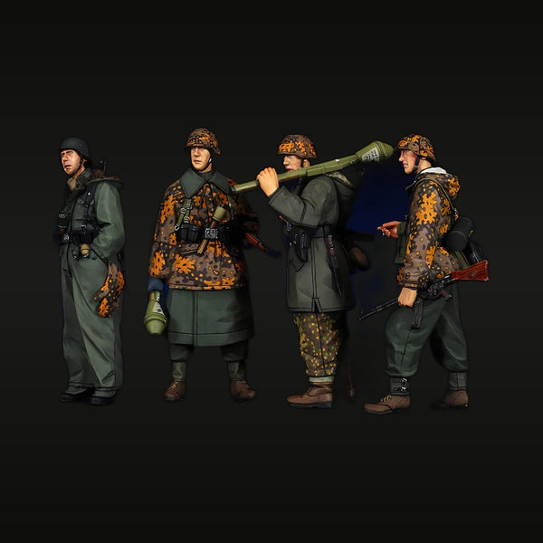 WWII Soviet Infantry Panzerfaust Team 1945 1/35 Resin Figure Set