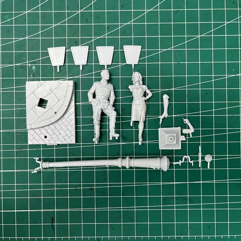 WWII Soldier & Pinup Girl with Street Lamp 1/32 Resin Diorama Kit - resin model view 2