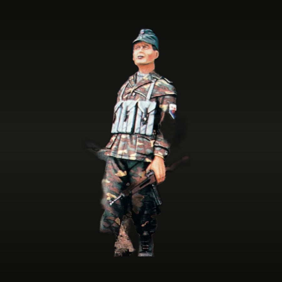 Cold War Slovak/Czechoslovak Soldier Camouflage 1/35 Resin Figure Kit - unpainted resin model kit