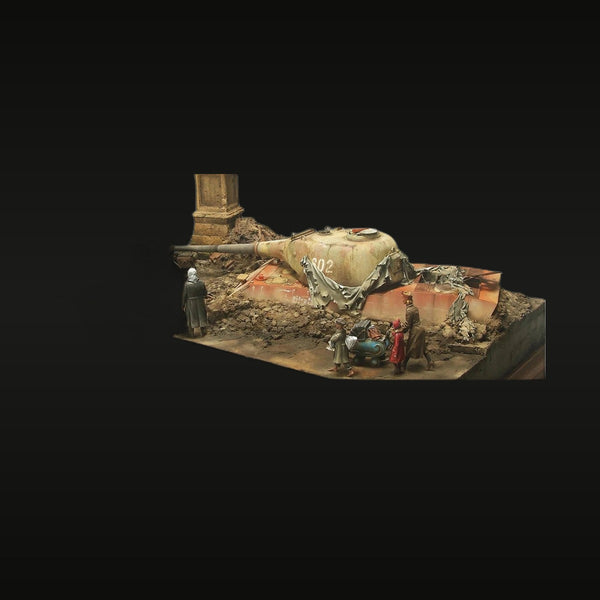 WWII German Panther Tank Destroyed Urban Diorama 1/35 Resin Kit