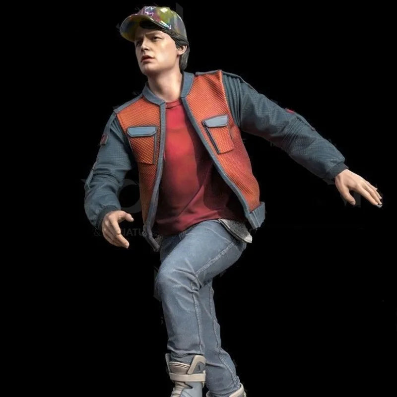 Civilian Female Figure 1/24 Resin Figure Kit - resin model view 2