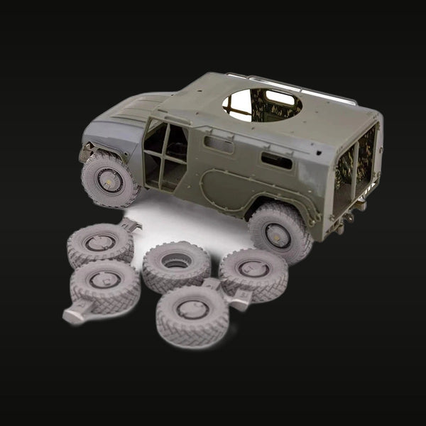 Modern Russian GAZ-233014 Tigr 4x4 Armored Vehicle 1/35 Resin Kit