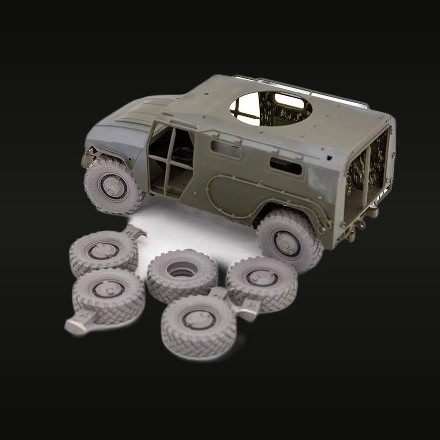 Modern Russian GAZ-233014 Tigr 4x4 Armored Vehicle 1/35 Resin Kit - unpainted resin model kit
