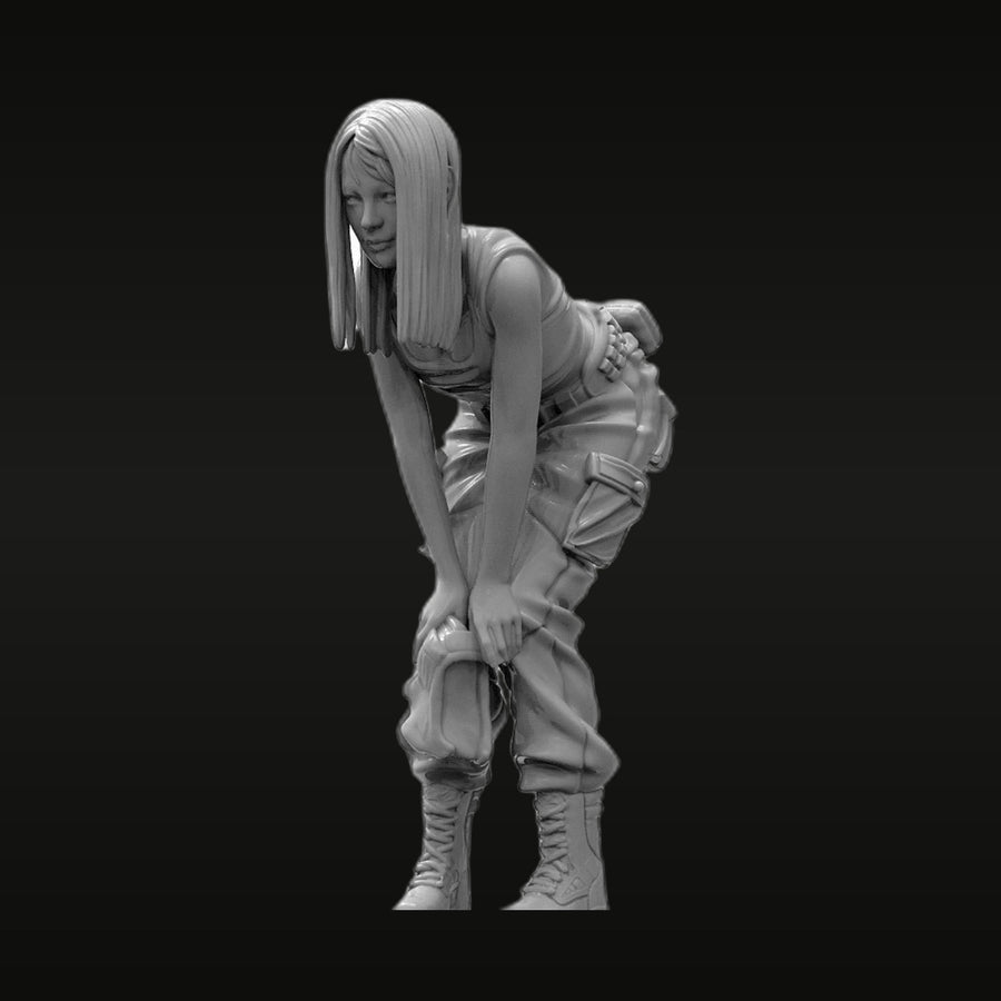 Sci-Fi Female Commando with Long Hair 75mm Resin Figure Kit - unpainted resin model kit