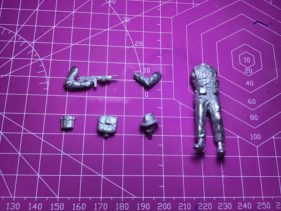 1/35 Resin Model Figure Gk，Unassembled and Unpainted Kit